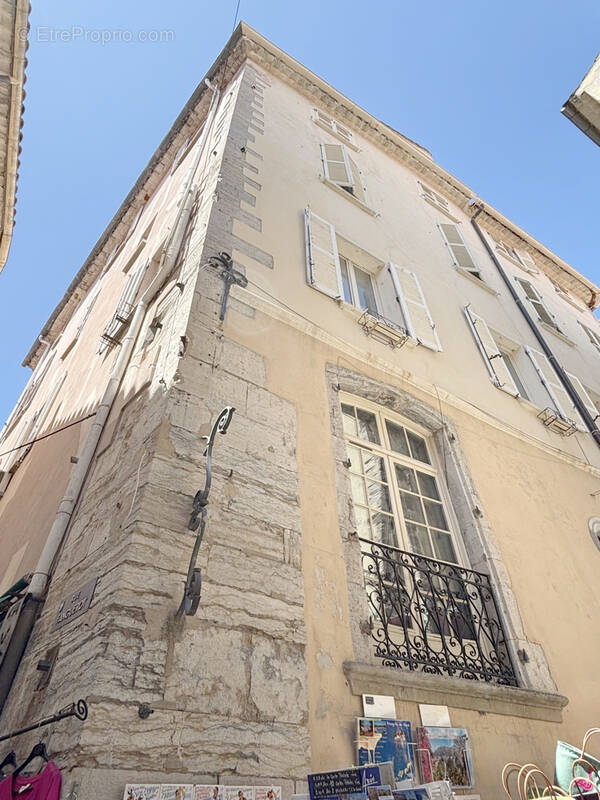 Appartement à HYERES