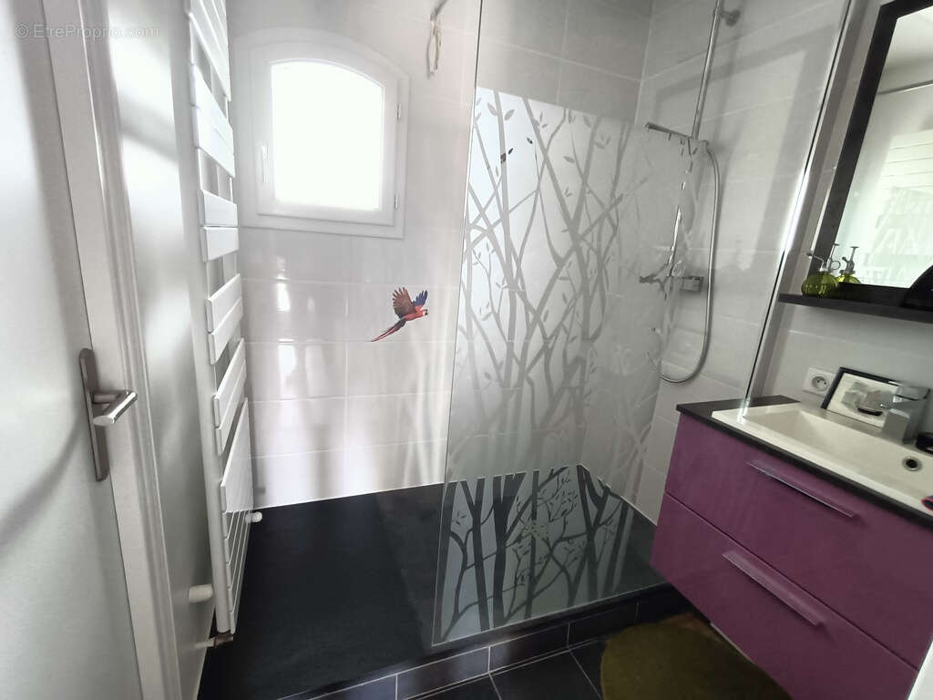 Maison à BUSSIERES-ET-PRUNS