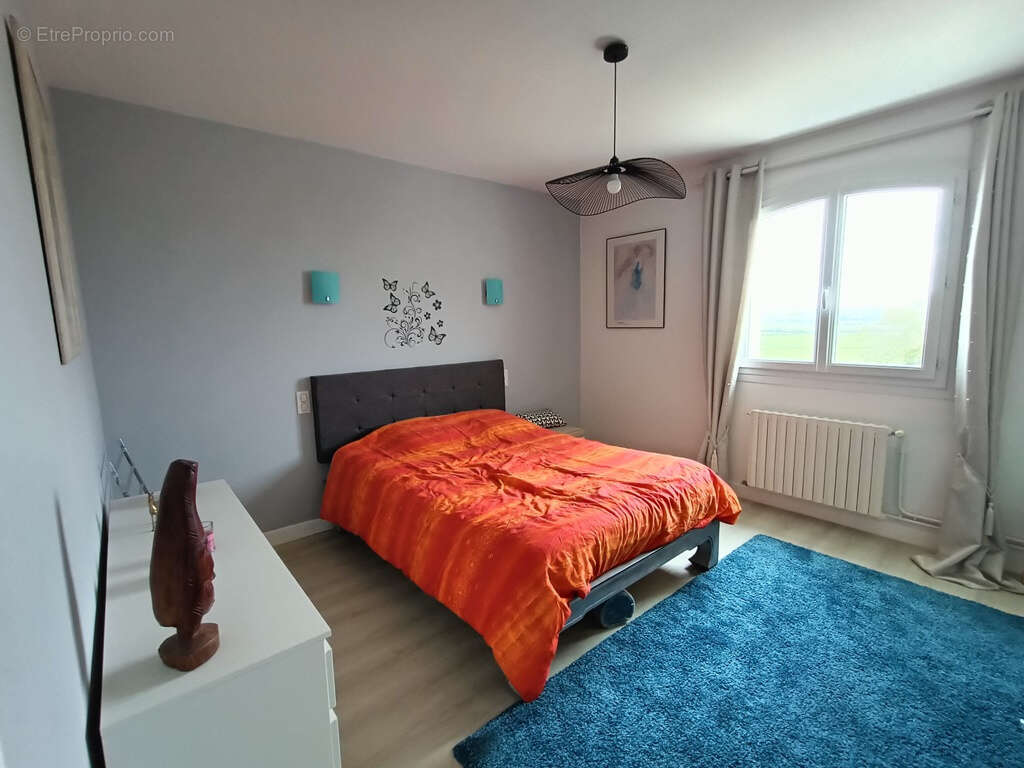 Maison à BUSSIERES-ET-PRUNS