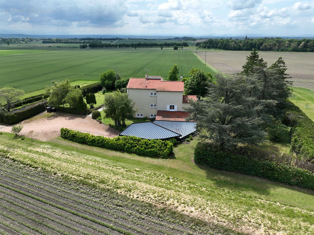 Maison à BUSSIERES-ET-PRUNS