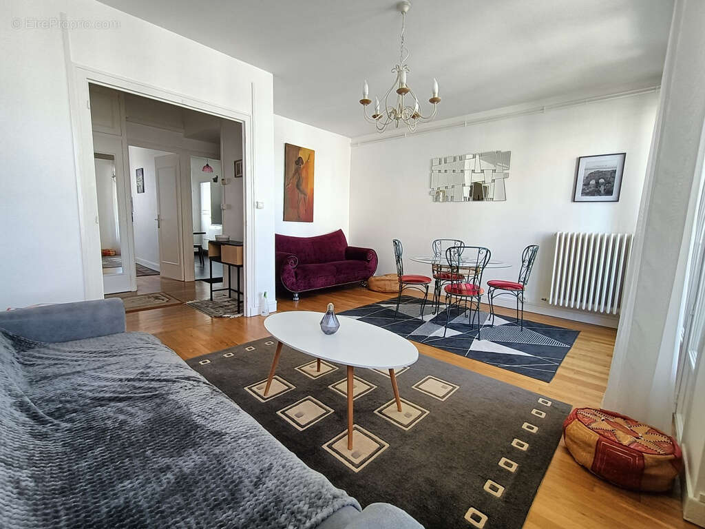 Appartement à VICHY