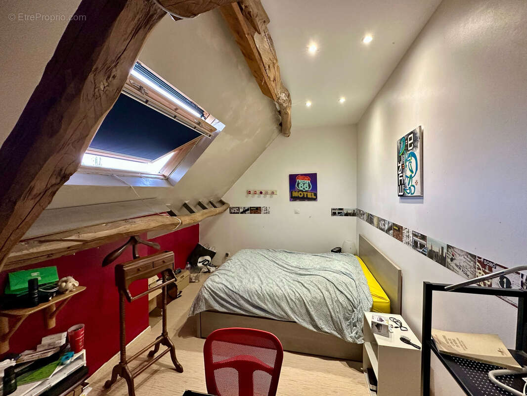 Maison à ROMBIES-ET-MARCHIPONT