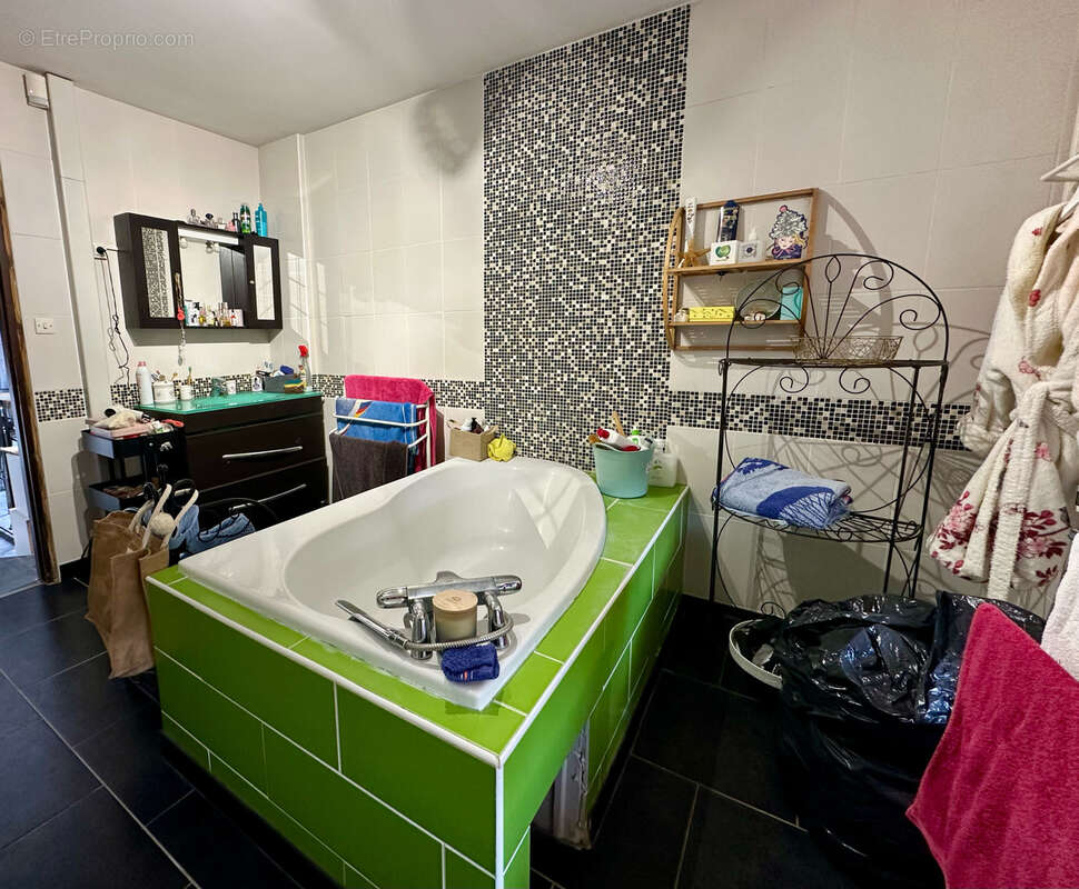 Maison à ROMBIES-ET-MARCHIPONT