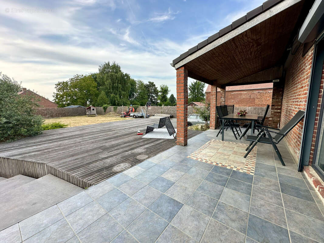 Maison à ROMBIES-ET-MARCHIPONT