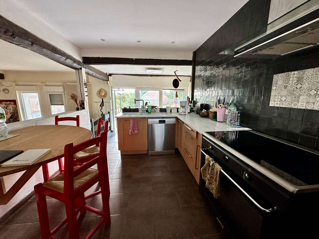 Maison à ROMBIES-ET-MARCHIPONT