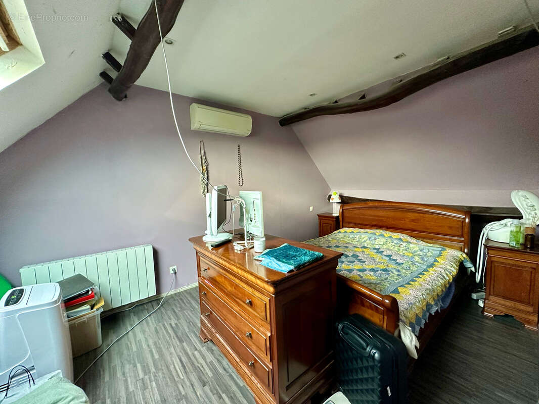 Maison à ROMBIES-ET-MARCHIPONT