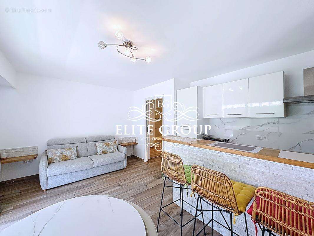 Appartement à LE CANNET