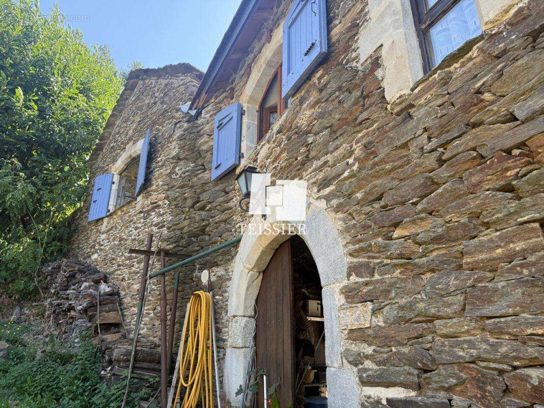 Maison à PONTEILS-ET-BRESIS