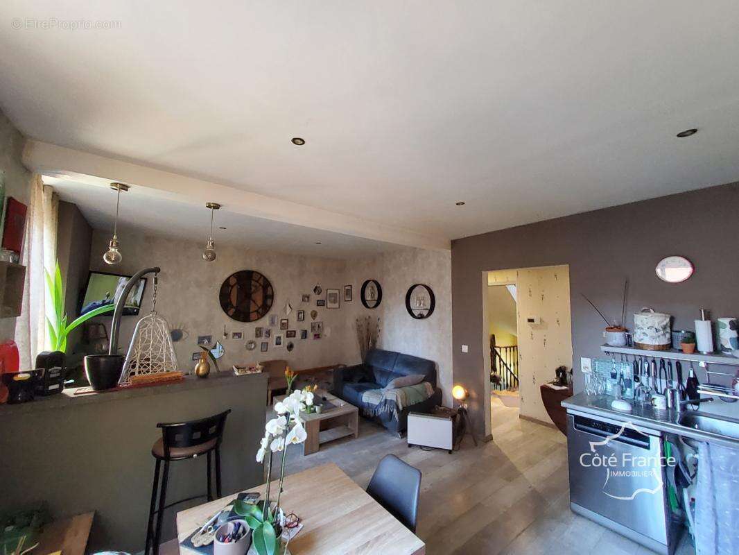 Appartement à REVIN