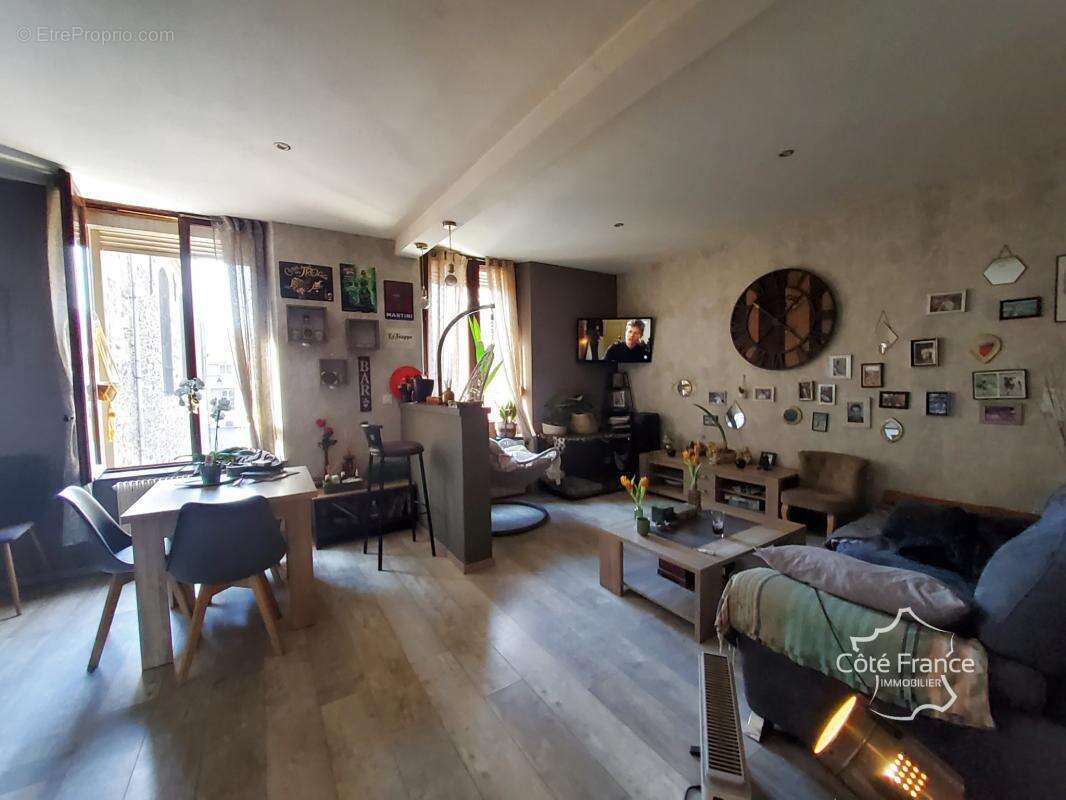 Appartement à REVIN