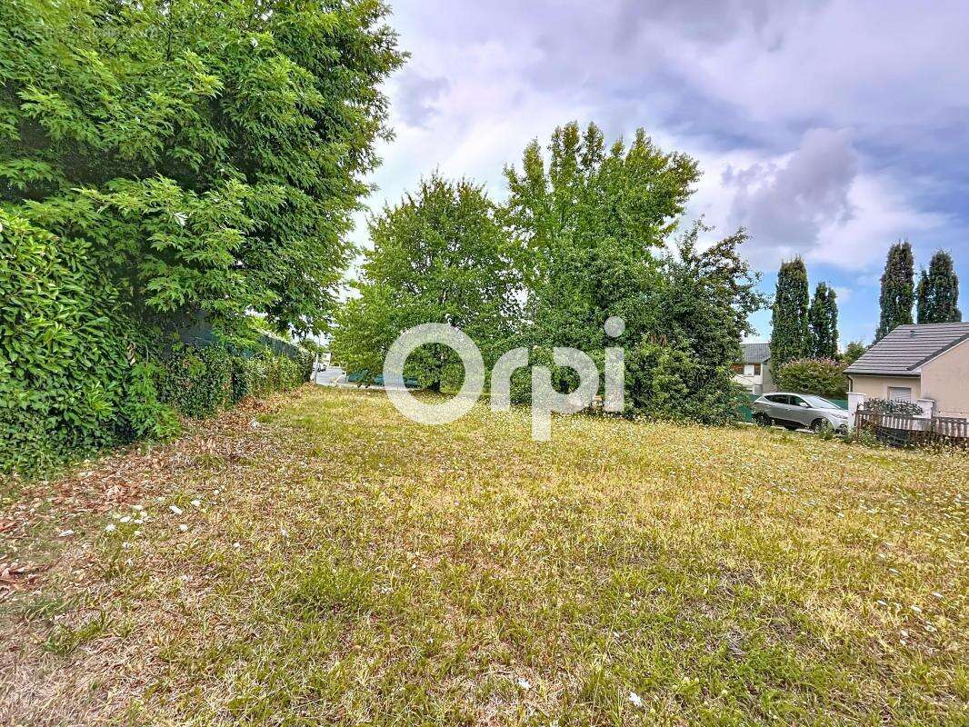 Terrain à BRIVE-LA-GAILLARDE