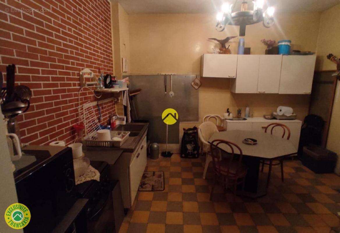 Maison à SAINT-HILAIRE