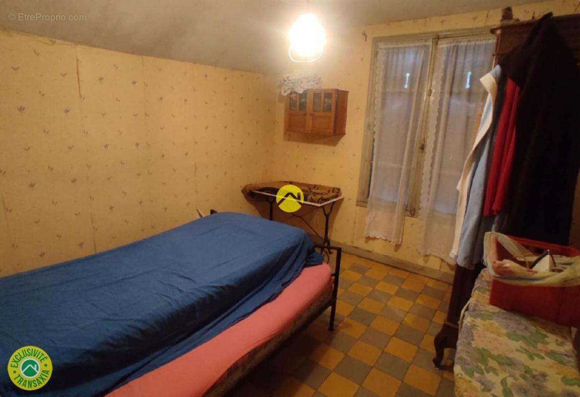 Maison à SAINT-HILAIRE