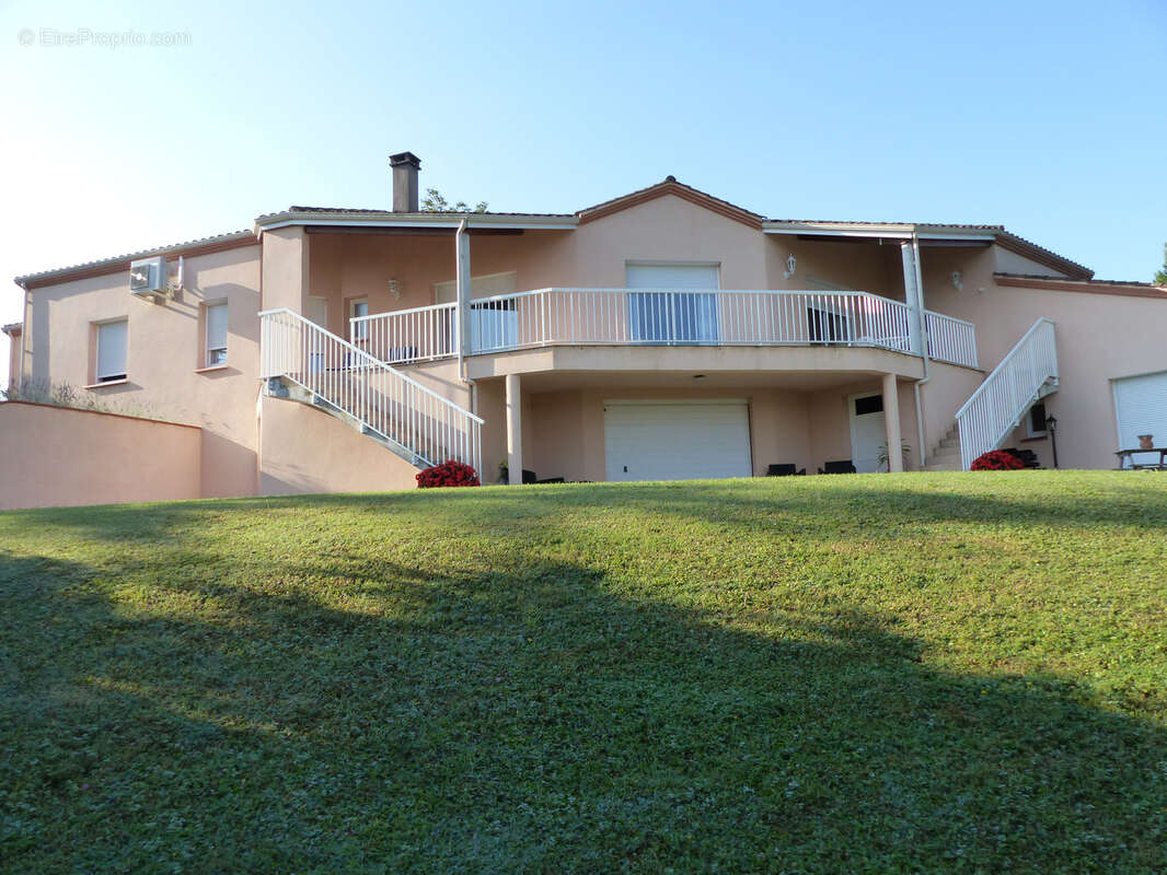 Maison à PENNE-D&#039;AGENAIS