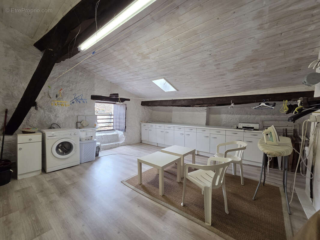 Maison à CASTILLONNES