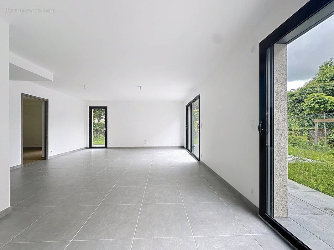 Appartement à AIX-LES-BAINS