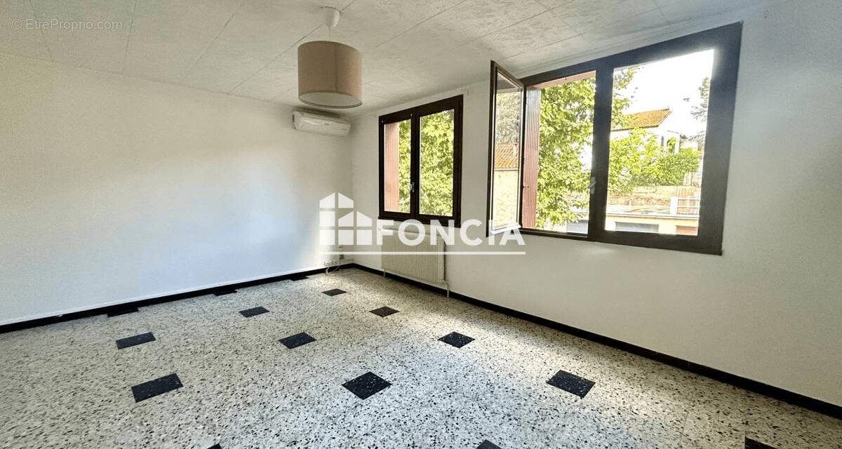 Appartement à BEZIERS