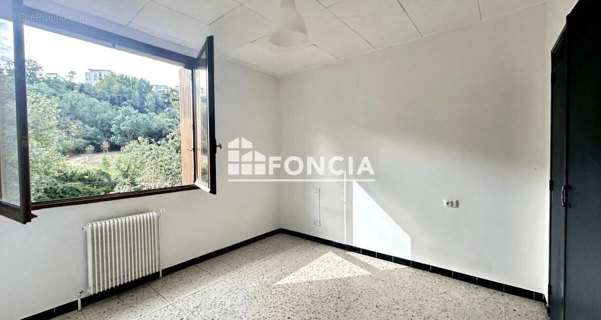 Appartement à BEZIERS