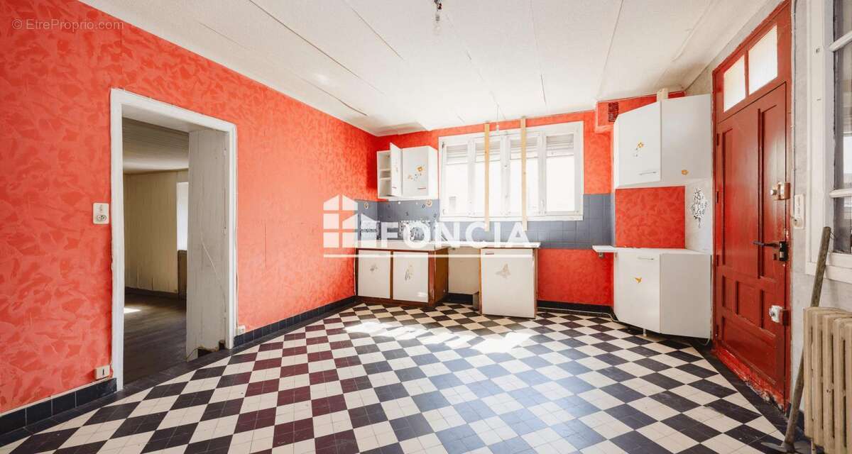 Maison à CHARTRES-DE-BRETAGNE