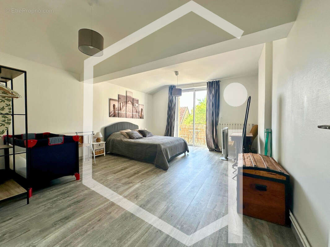 Maison à POUILLY-SUR-LOIRE