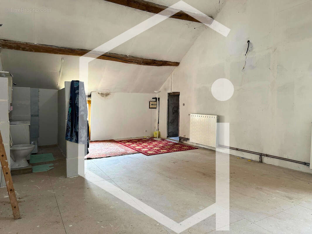 Maison à POUILLY-SUR-LOIRE