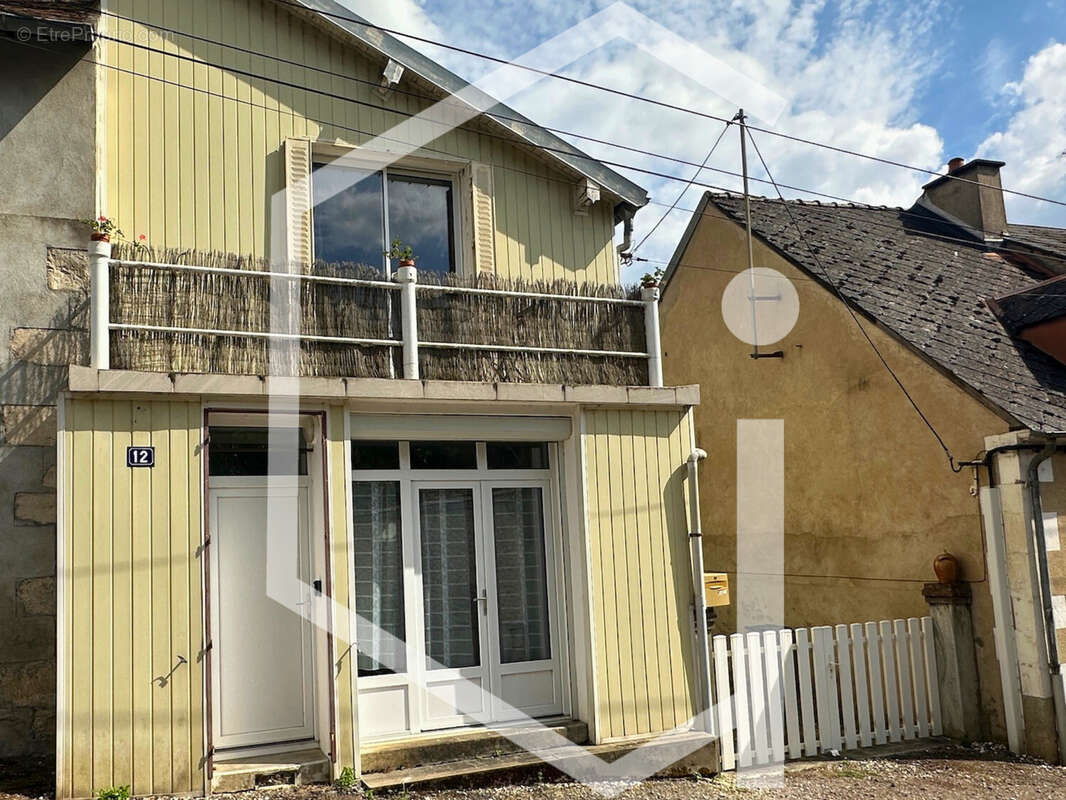 Maison à POUILLY-SUR-LOIRE