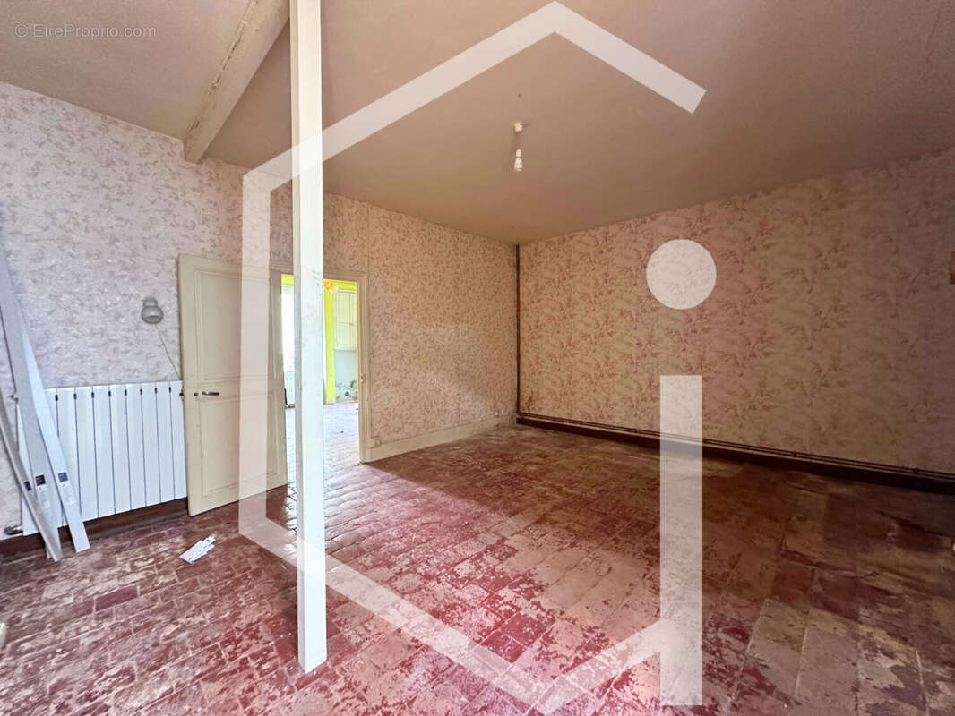 Maison à POUILLY-SUR-LOIRE