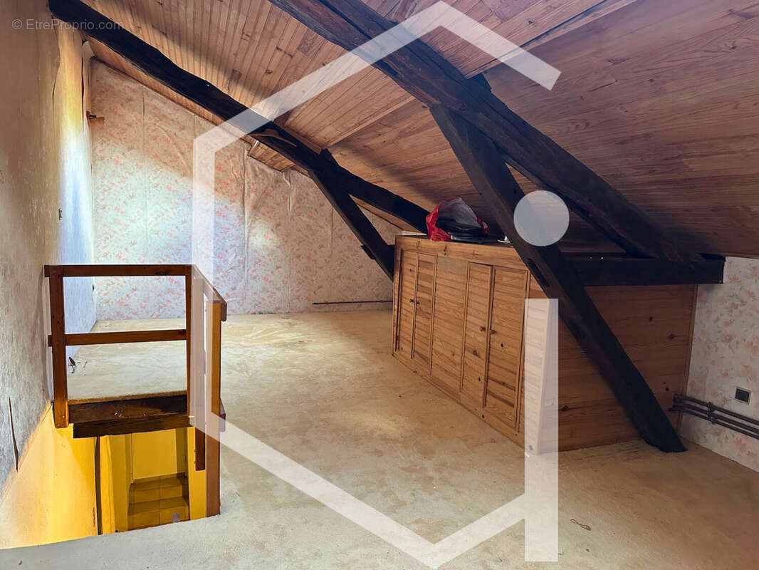 Maison à POUILLY-SUR-LOIRE