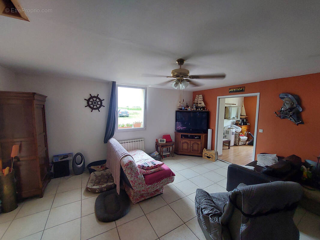 Maison à CLERMONT-CREANS