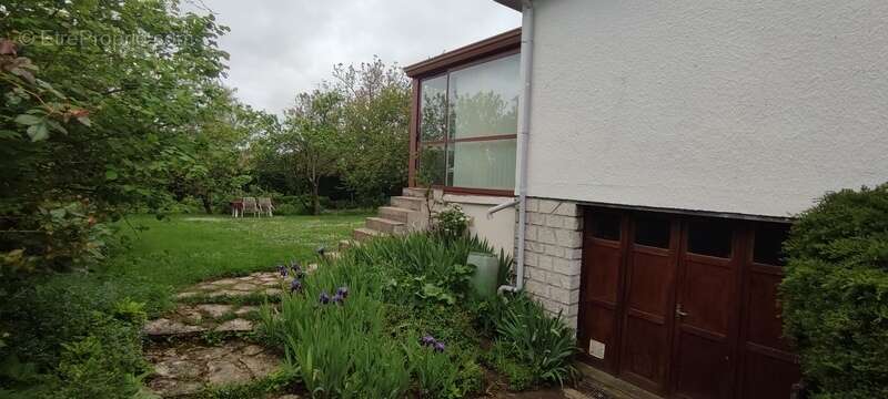 Maison à TACOIGNIERES