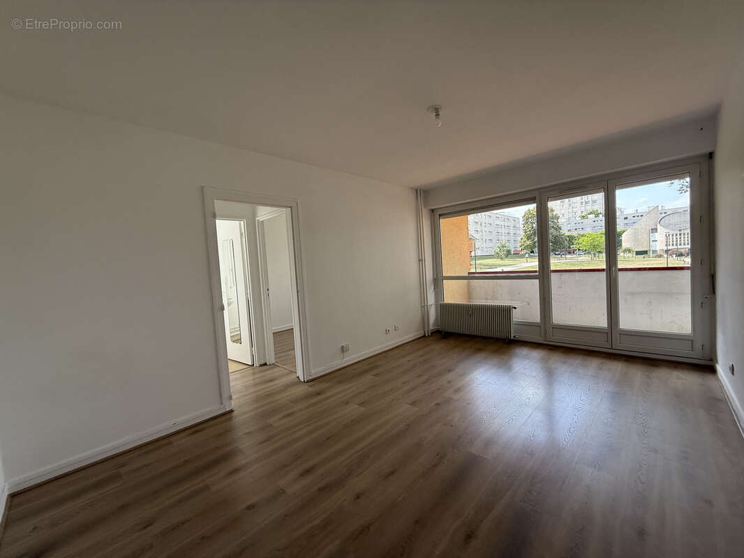 Appartement à MELUN