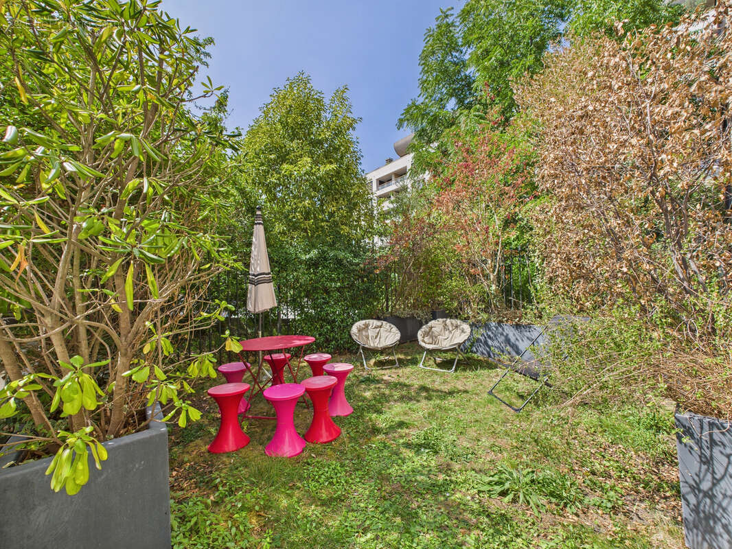 Appartement à LEVALLOIS-PERRET