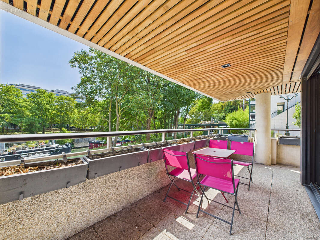 Appartement à LEVALLOIS-PERRET