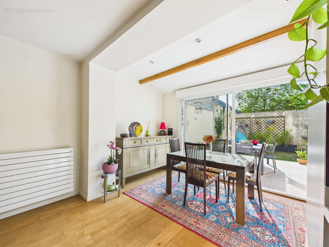 Maison à RUEIL-MALMAISON