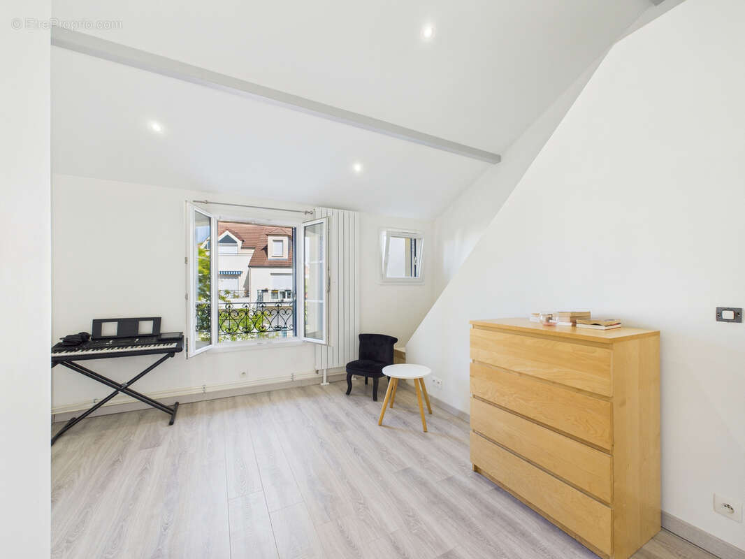 Maison à RUEIL-MALMAISON