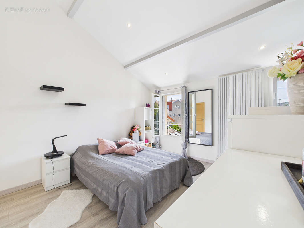 Maison à RUEIL-MALMAISON