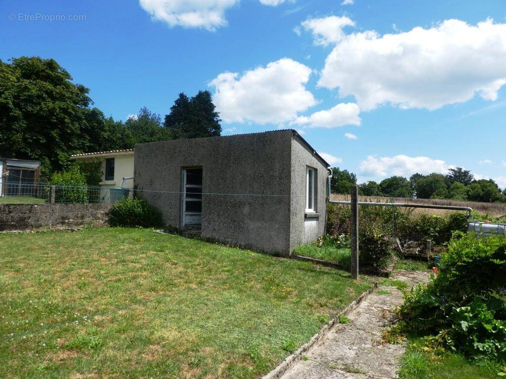 Maison à LE CROISTY