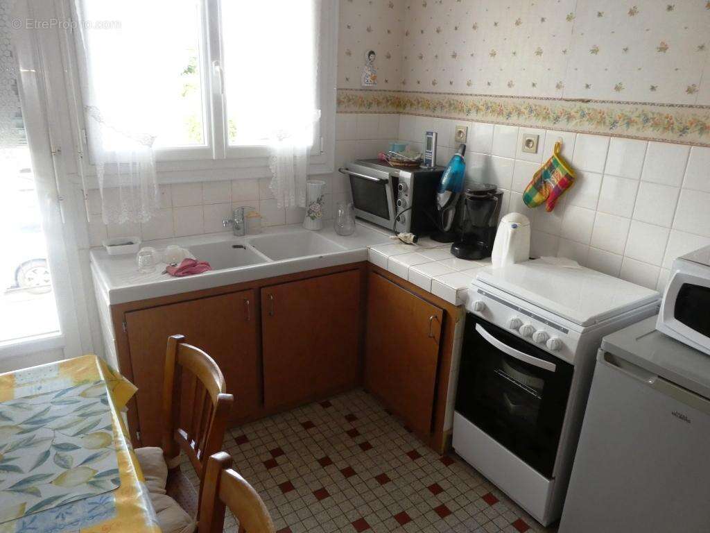 Maison à LE CROISTY