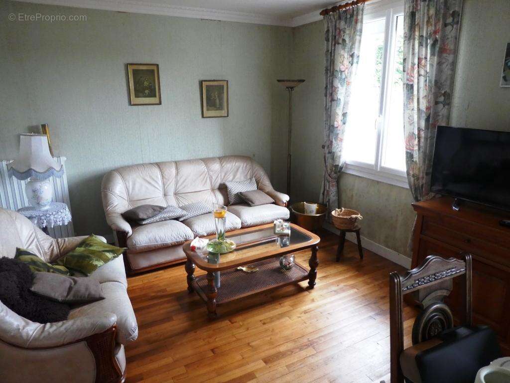 Maison à LE CROISTY