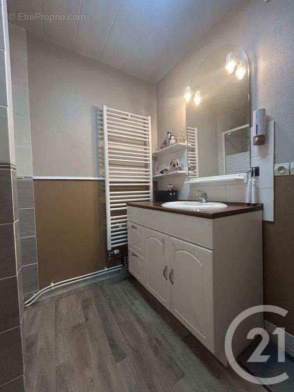 Appartement à LIANCOURT