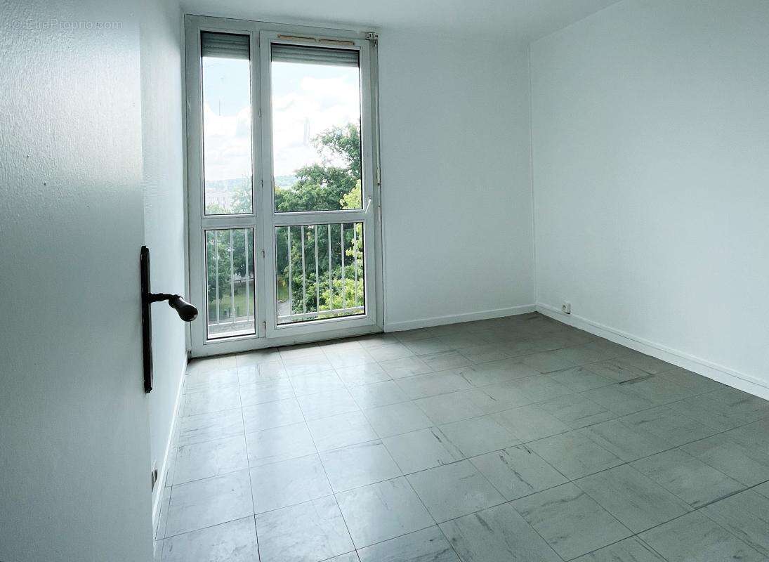 Appartement à POISSY