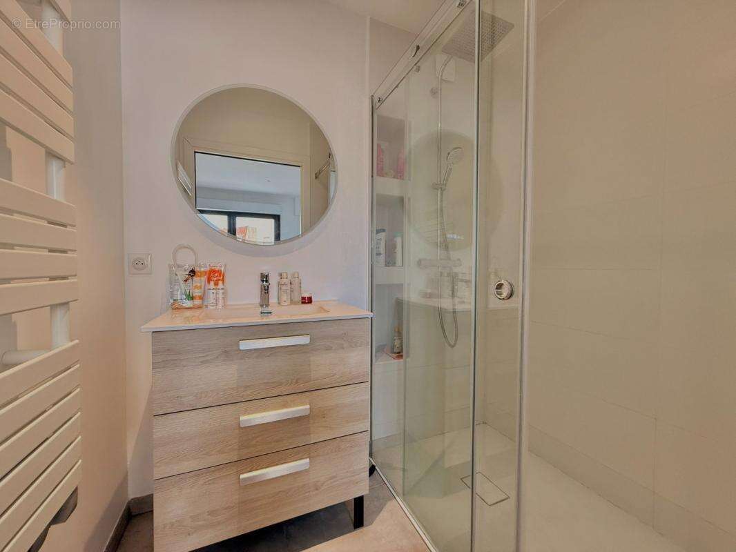 Appartement à NESLES