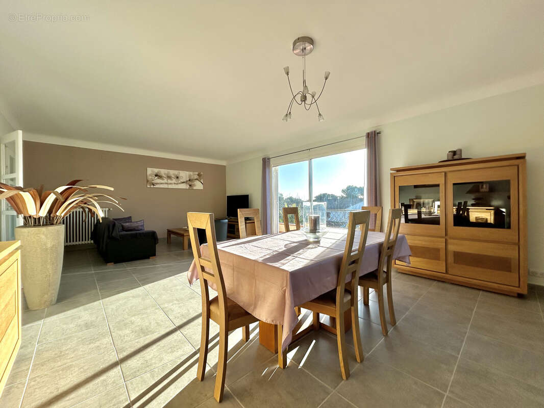 Maison à SAINT-RAPHAEL