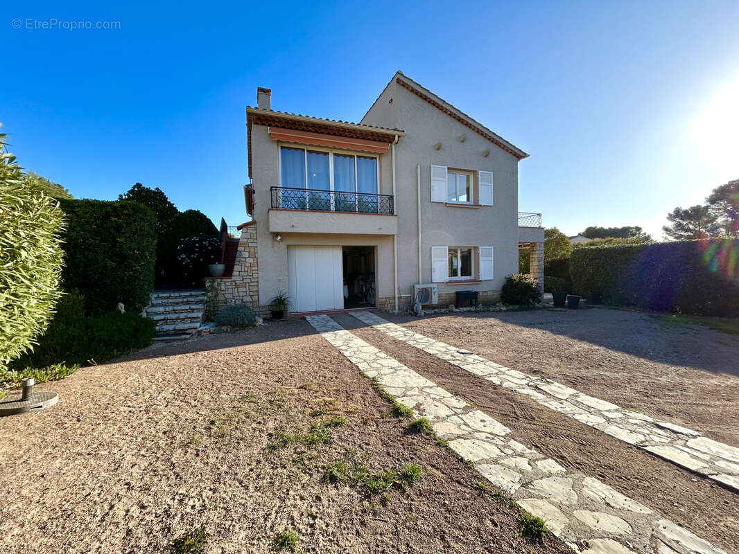 Maison à SAINT-RAPHAEL