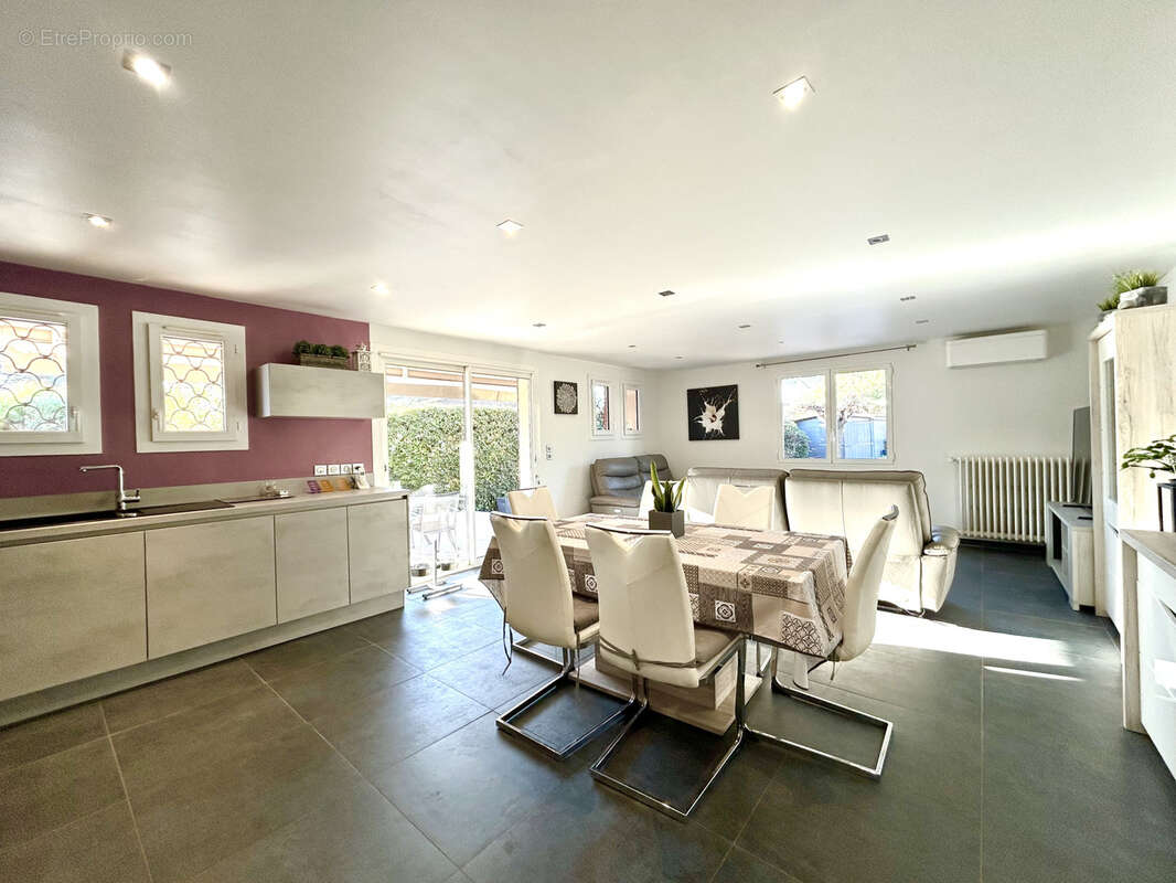 Maison à SAINT-RAPHAEL