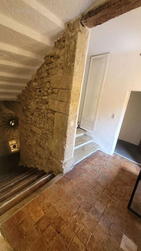 Maison à COURTHEZON