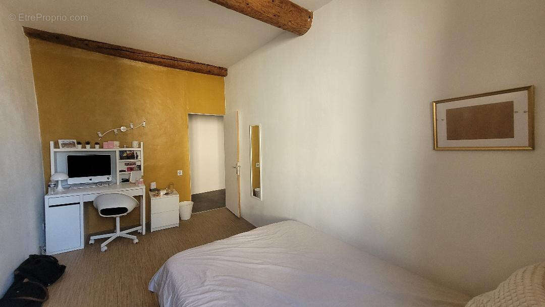 Maison à COURTHEZON