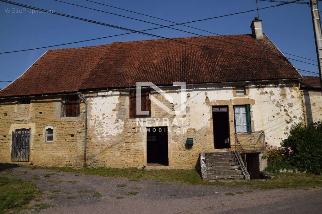 Maison à ARCONCEY