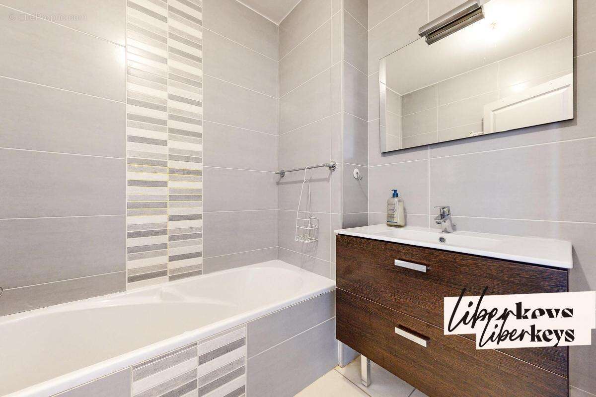 Appartement à CHAMPAGNE-AU-MONT-D&#039;OR