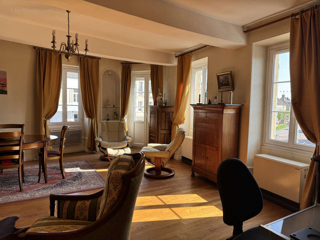 Appartement à CORBIGNY